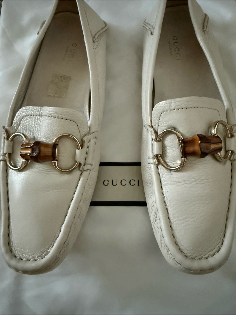 Gucci Women's White Leather Horsebit Loafers Size 7